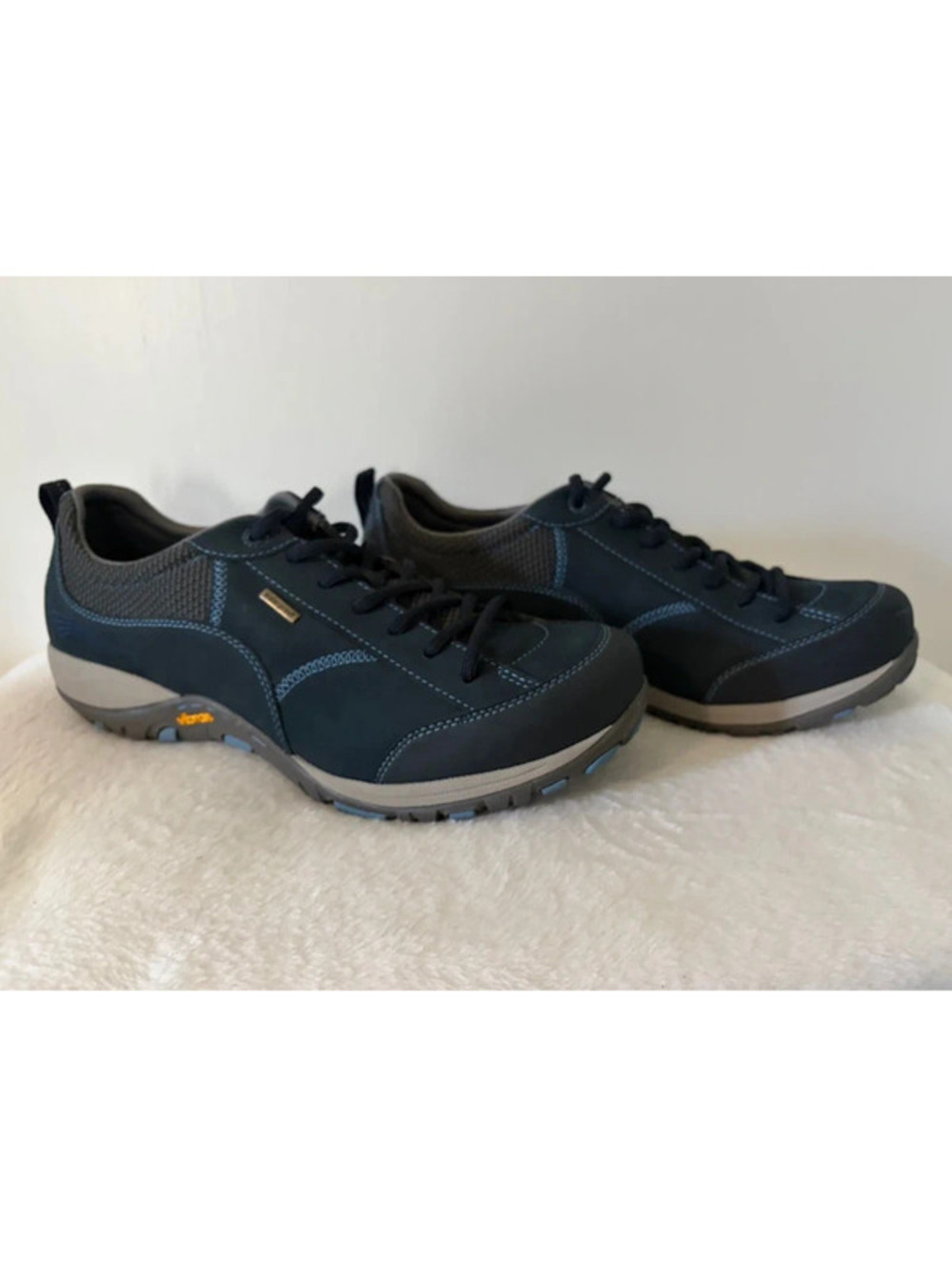Dansko Paisley Women’s EU 43 US 11.5-12 Navy Waterproof Nubuck Vibram Shoes NWOT